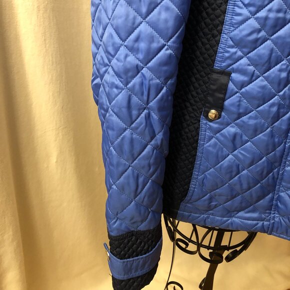 Beautiful Nautica Slim Fit Jacket: Size M - Picture 9 of 15